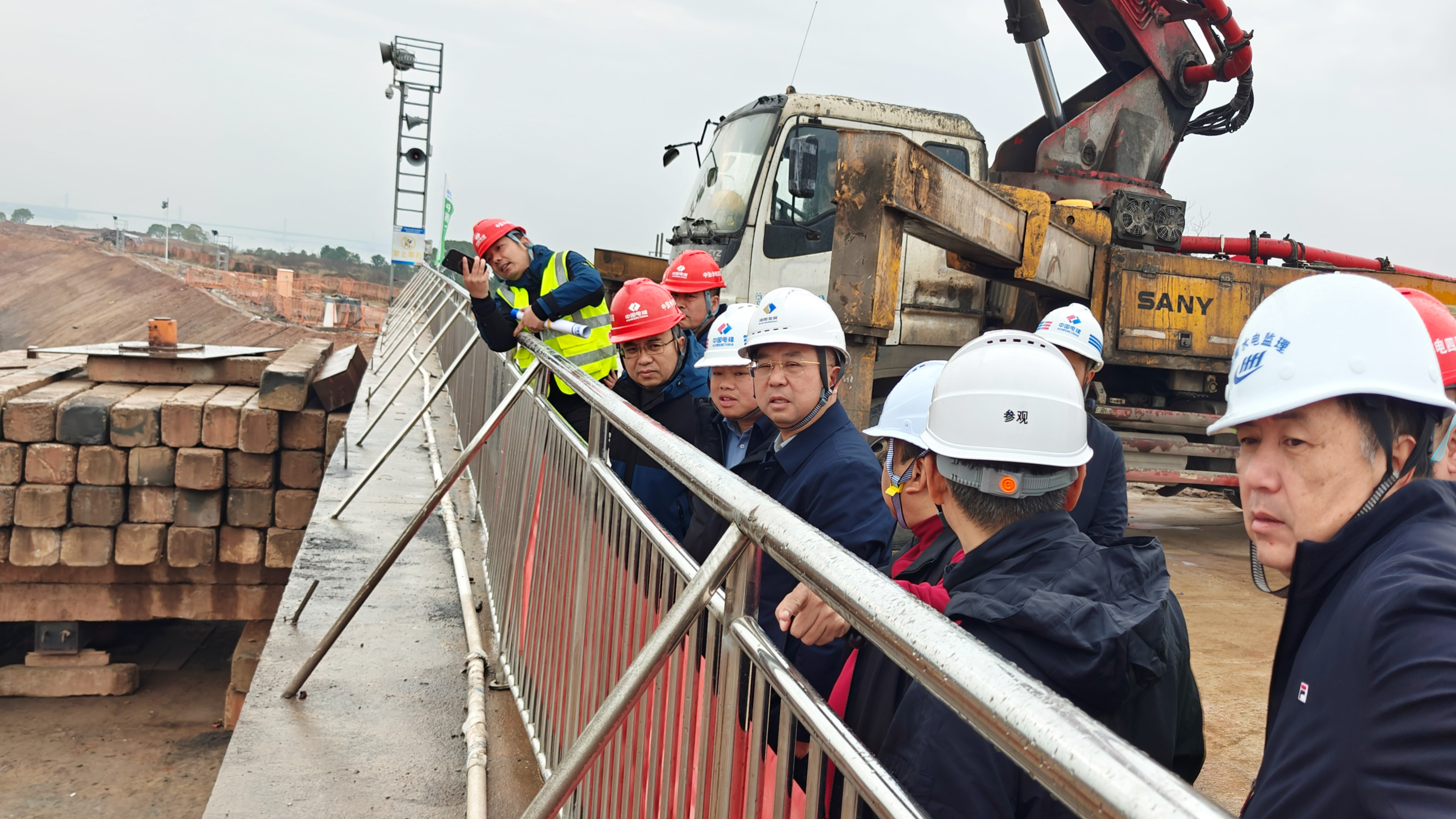 劉志剛一行調研株洲航電擴機項目建設及株洲航電分公司安全生產工作